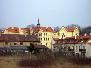 Jirny Chateau source: Wikimedia Commons